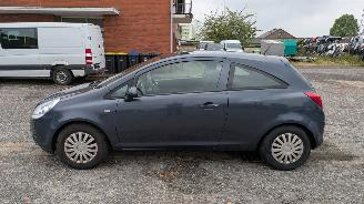 Opel Corsa 1.0 picture 8