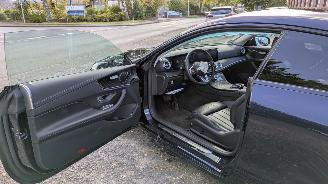 Mercedes E-klasse E 200 Coupe picture 9