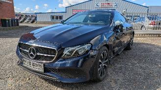 Unfallwagen Mercedes E-klasse E 200 Coupe 2020/3