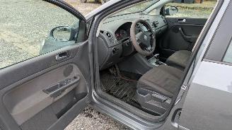 Volkswagen Golf Plus 1.9 TDI picture 11