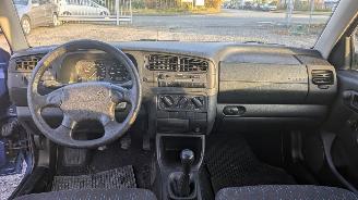 Volkswagen Golf 1.6 picture 12