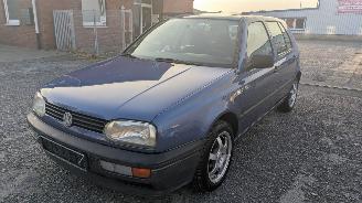 Vrakbiler auto Volkswagen Golf 1.6 1995/7