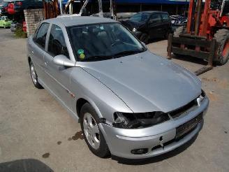 Opel Vectra b picture 1