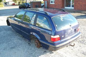 BMW 3-serie Montrealblauw Met. Sloop Deur Bumper picture 7