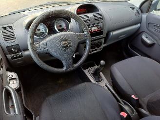 Suzuki Ignis 1.3-16V GLS picture 7