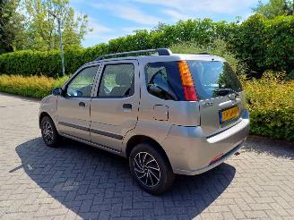 Suzuki Ignis 1.3-16V GLS picture 4