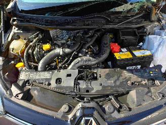 Renault Captur 1.2 TCe Helly Hansen AUTOMAAT picture 9