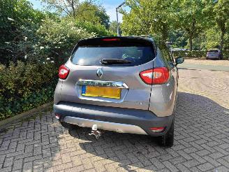 Renault Captur 1.2 TCe Helly Hansen AUTOMAAT picture 15