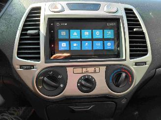 Hyundai I-20 1.2i i-Drive picture 11