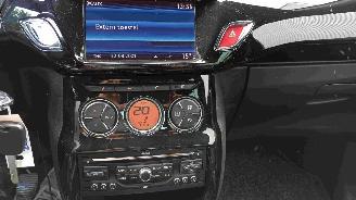 Citroën DS3 1.6 e-HDi So Chic picture 7