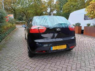 Kia Rio 1.2 CVVT Design Edition 5drs picture 16
