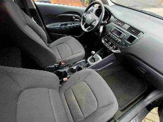 Kia Rio 1.2 CVVT Design Edition 5drs picture 9
