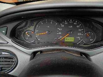 Ford Focus Wagon 1.6-16V Cool Edition picture 10