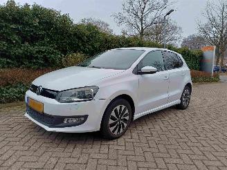 Volkswagen Polo 1.4 TDI BlueMotion  MOTORSCHADE picture 3