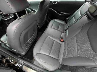 Hyundai Ioniq Premium EV picture 10