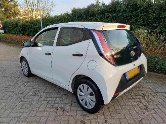 Toyota Aygo 1.0 VVT-i x-fun picture 4