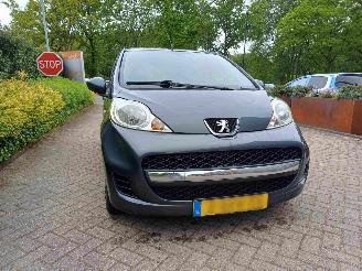 Peugeot 107 1.0-12V XR 5drs airco picture 16