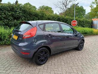 Ford Fiesta 1.25 Champion 5drs airco picture 4