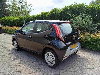 Coche accidentado Toyota Aygo 1.0 VVT-i x-play 2021/12