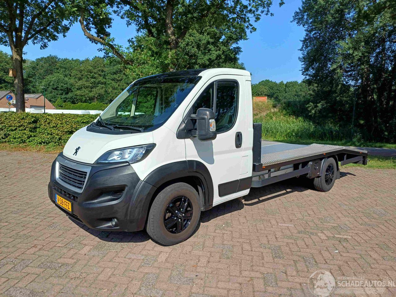 Peugeot Boxer 435 2.0 BlueHDI L4 MAXI oprijwagen / autoambulance
