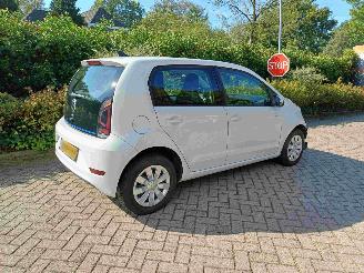 Volkswagen e-Up!  picture 4