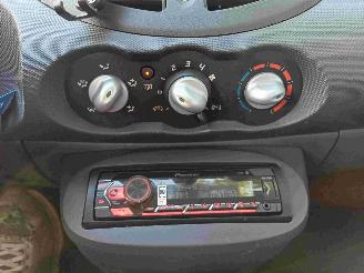 Renault Twingo 1.2 16V Authentique picture 5