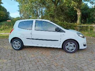 Renault Twingo 1.2 16V Authentique picture 16