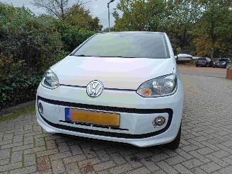 Volkswagen Up! 1.0 high up! BlueMotion White navi & ac picture 19