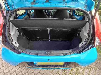 Toyota Aygo 1.0 VVT-i x-play picture 13