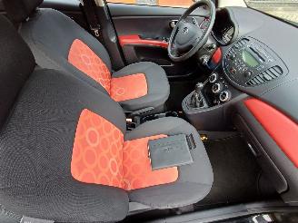 Hyundai I-10 1.1 Dynamic XL airco picture 8