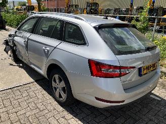 Skoda Superb 15tsi 110kW picture 5