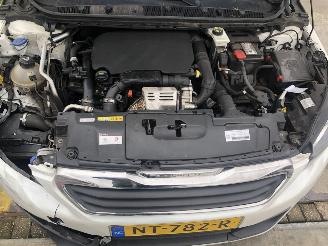 Peugeot 308 1.2i 81kW E6 5 drs AICRO NAVI picture 11