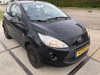 Ford Ka 12i airco picture 3