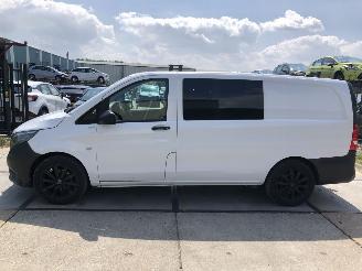 dañado vehículos comerciales Mercedes Vito 110cdi Airco Dubb cabine 2016/4