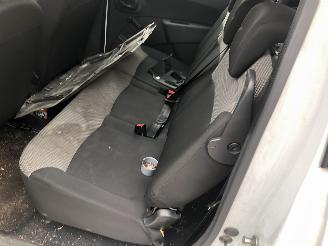 Dacia Lodgy 13TCE 96kW 7 persoons Airco picture 10