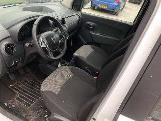 Dacia Lodgy 13TCE 96kW 7 persoons Airco picture 5