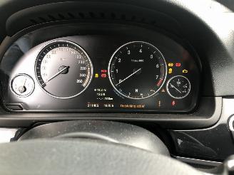 BMW 5-serie 520i Touring Aut High Executive picture 6