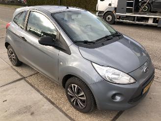 Ford Ka 12i AIRCO picture 3