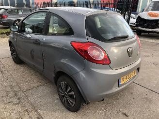 Ford Ka 12i AIRCO picture 5