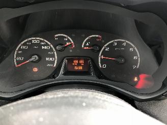 Ford Ka 12i AIRCO picture 7