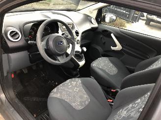 Ford Ka 12i AIRCO picture 6