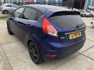 Ford Fiesta 16tdci 70kW E5 Airco Navi picture 5