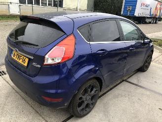Ford Fiesta 16tdci 70kW E5 Airco Navi picture 4