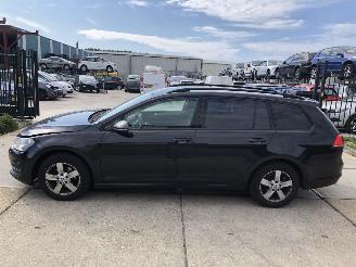 Auto incidentate Volkswagen Golf 12tsi Variant AIRCO NAVI 2014/5