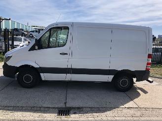 damaged commercial vehicles Mercedes Sprinter 314cdi automaat E6 AIRCO 2016/9