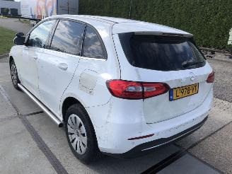 Mercedes B-klasse B200D Automaat picture 4