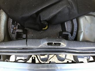 Peugeot 208 12i 5 drs E5 picture 13