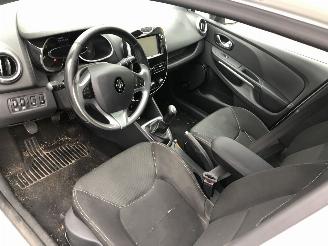 Renault Clio 15dci 66kW E6 Night & Day picture 6