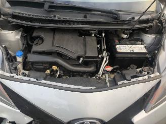 Toyota Aygo 1.0 vvti X-PLAY picture 10