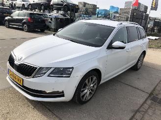 Skoda Octavia 15tsi 110kW E6 DSG Combi picture 2